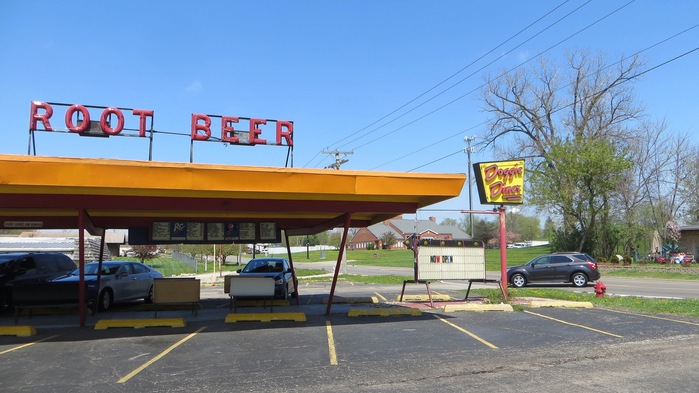 Doggie Diner, Aurora, Illinois 2