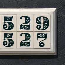 3527–3529 Scott St house numbers