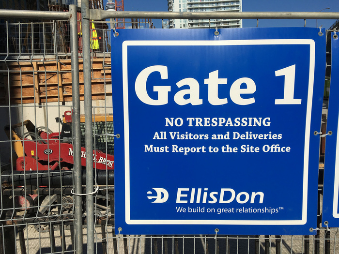 EllisDon construction site signs 1