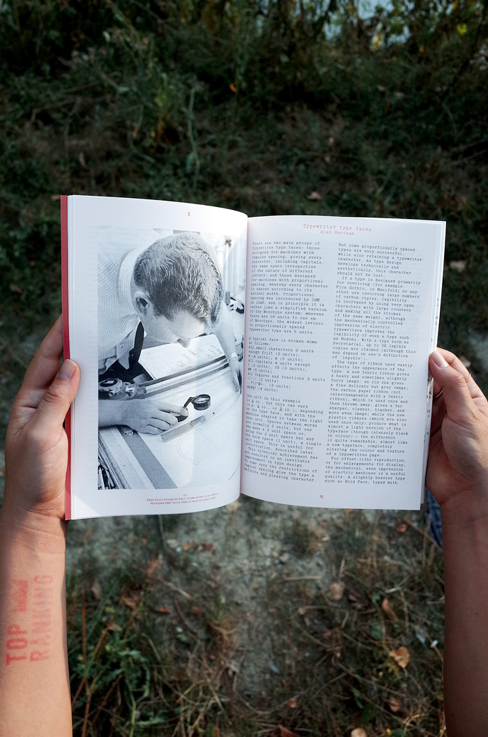 Footnotes, issue A 4