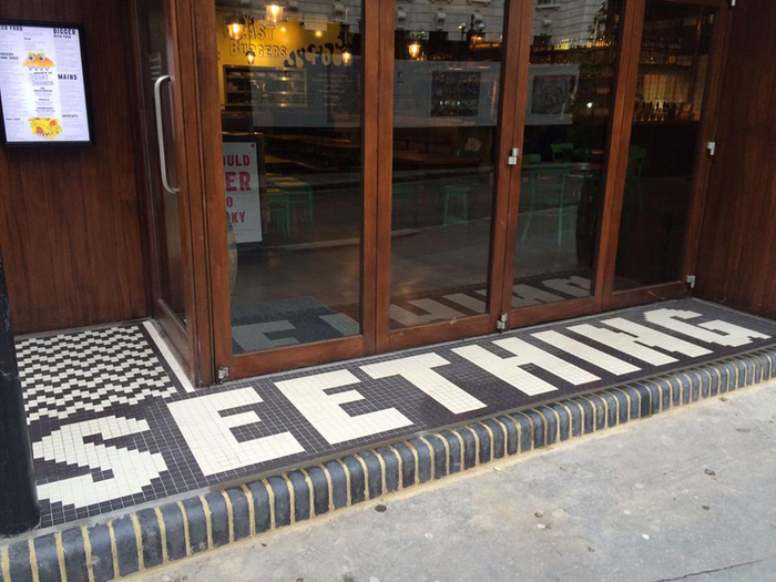 Mosaic type, Draft House Seething