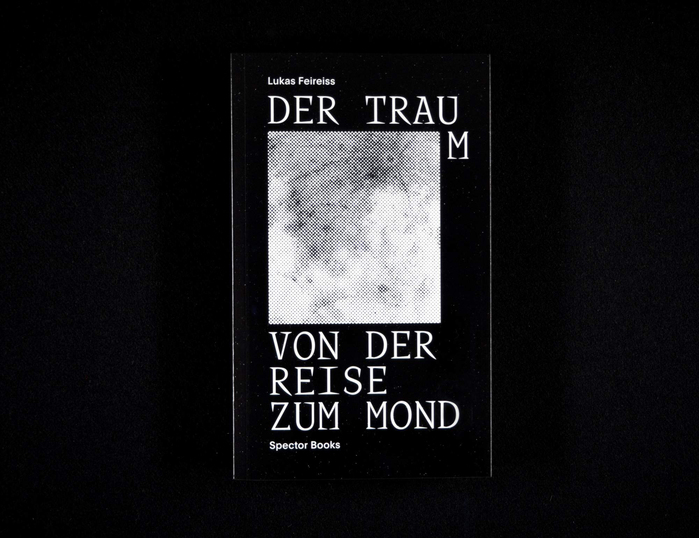 Der Traum von der Reise zum Mond / Memories of the Moon Age by Lukas Feireiss 1