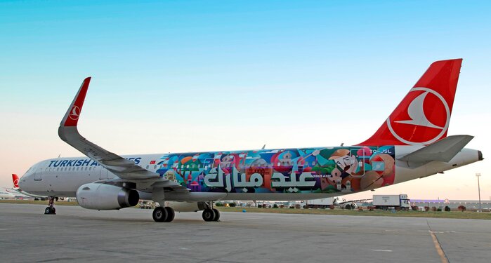 “Eid Mubarak” special livery by Turkish Airlines 2