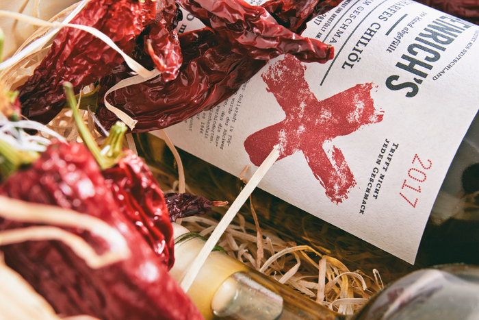 Heinrich’s Hot Chili Oil 3