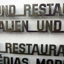 HKB Hochschule der Künste Bern wayfinding system