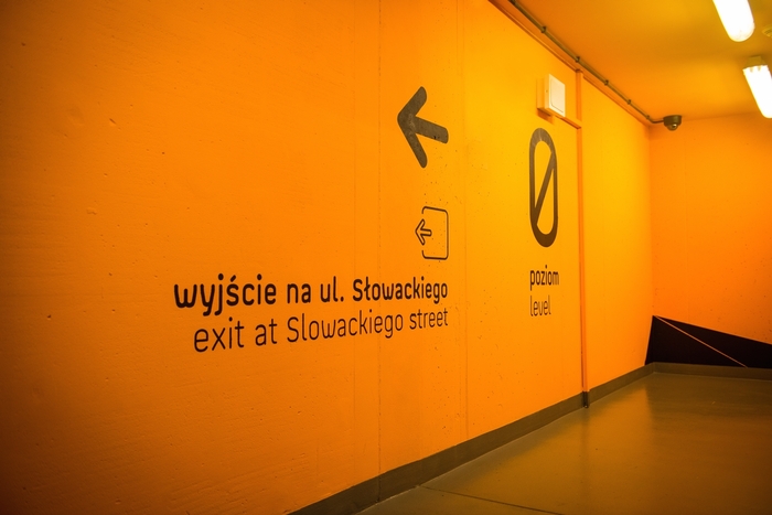 Galeria Katowicka wayfinding 2