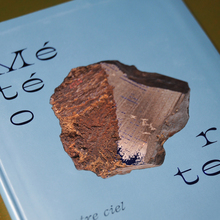 <cite>Météorites. Entre ciel et terre</cite>