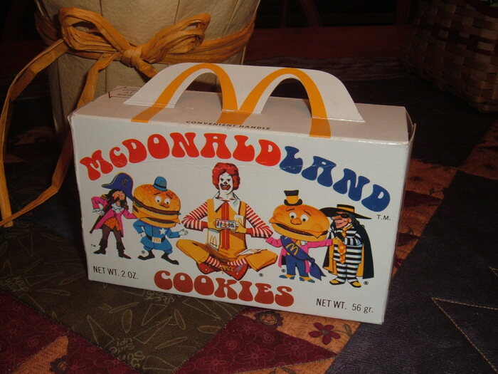 Cookie box, 1975