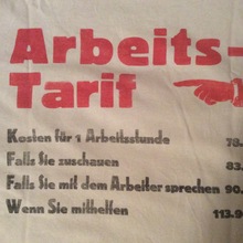 “Arbeits-Tarif” T-shirt