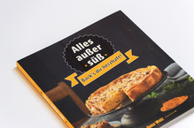 <cite>Alles außer süß</cite>