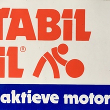 “Stabil Oil voor aktieve motoren” sticker