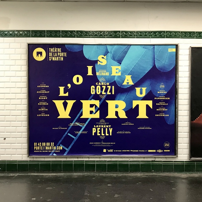 Poster in a Métro station in Paris.