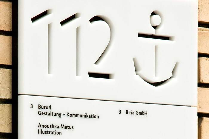 Anker-Bäckerstrasse 1