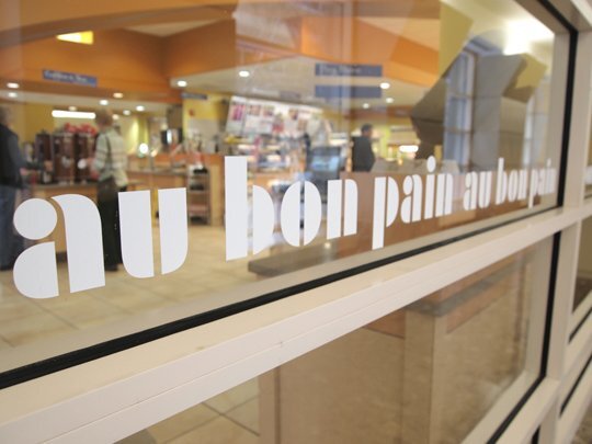 Au Bon Pain logo / branding 3