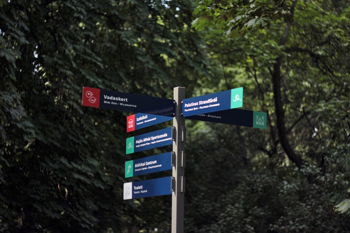 Margaret Island wayfinding system 5