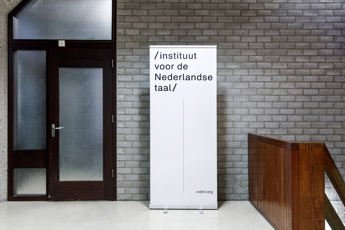 Instituut voor de Nederlandse Taal 5