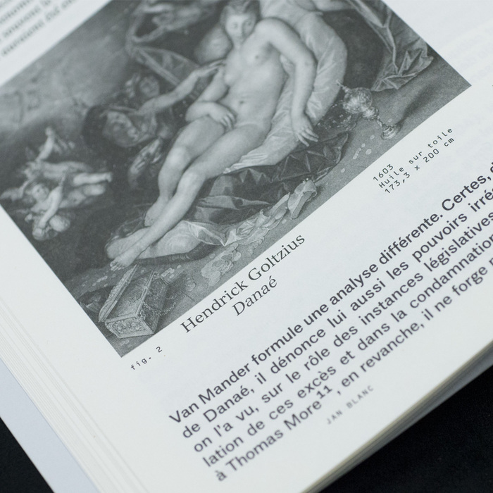 Image captions combine Versailles and the monospaced OCR-B, both by Adrian Frutiger.