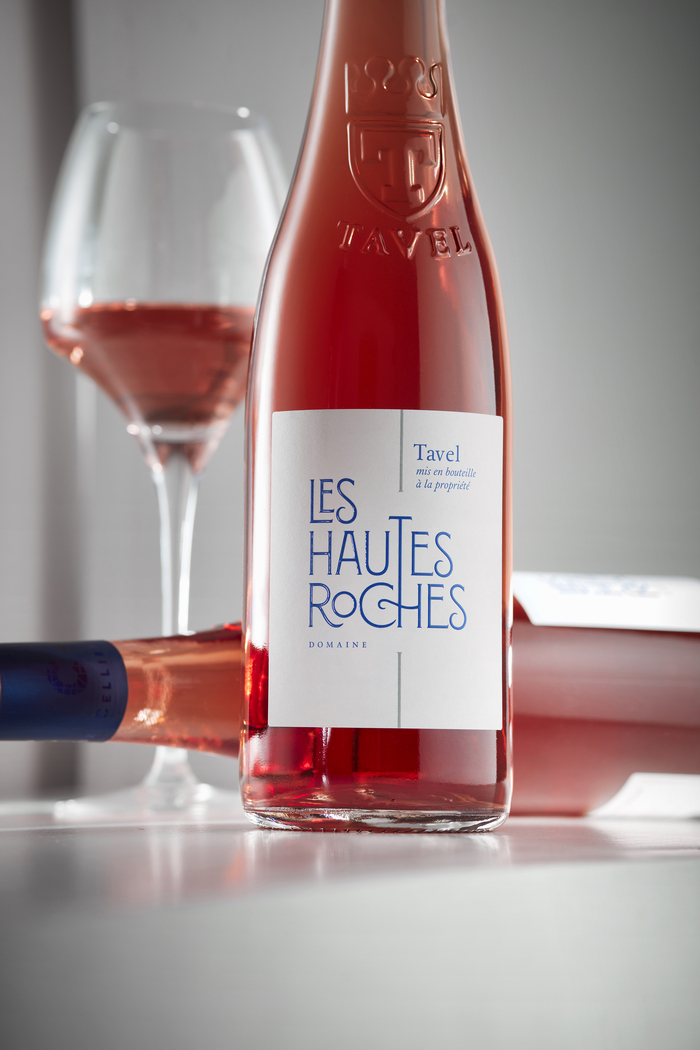 Les Hautes Roches wine label 1