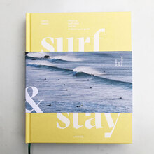 <cite>Surf &amp; Stay</cite>