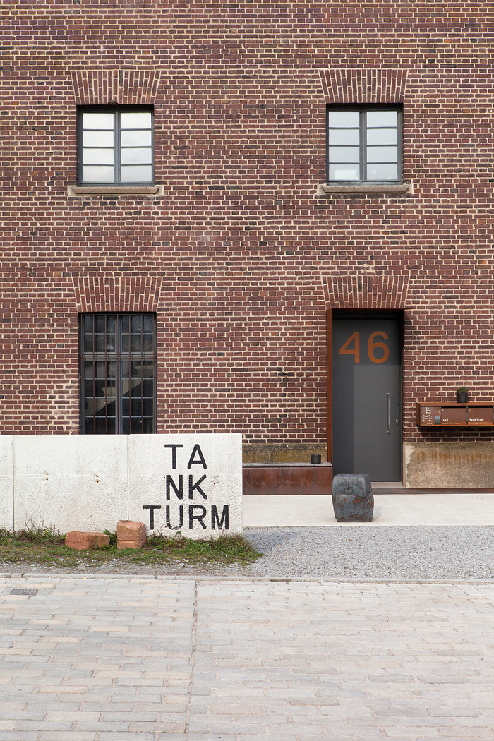 Painted logo and house number.