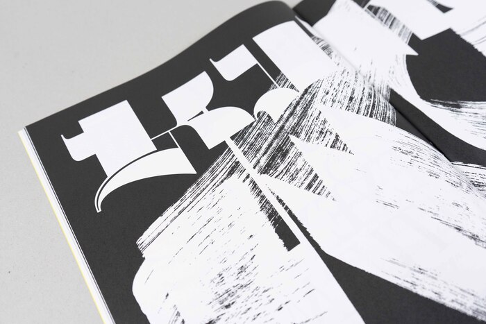 Julien Priez’ Mandinor Gothic in combination with his lettering.