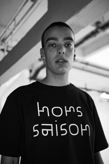 “hors saison” T-shirt for Phenüm