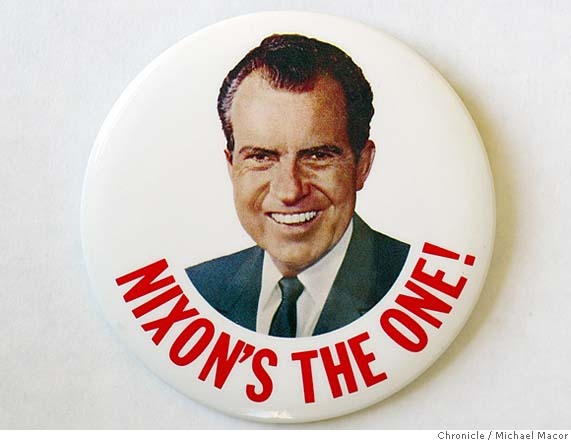 Richard Nixon 1968 presidential campaign buttons 3