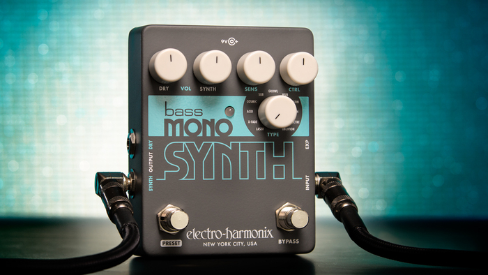 EHX Mono Synth effect pedal 2