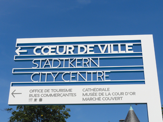 Centre Pompidou-Metz sign system 8
