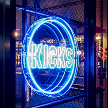 Kicks sports bar