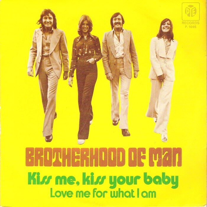 Spanish version with B-side “Love me for what I am”, ft.  and two weights of 

. These faces were available from Mecanorma, the French competitor of Letraset. Mecanorma’s version of Churchward Design 70 was named Galaxy.