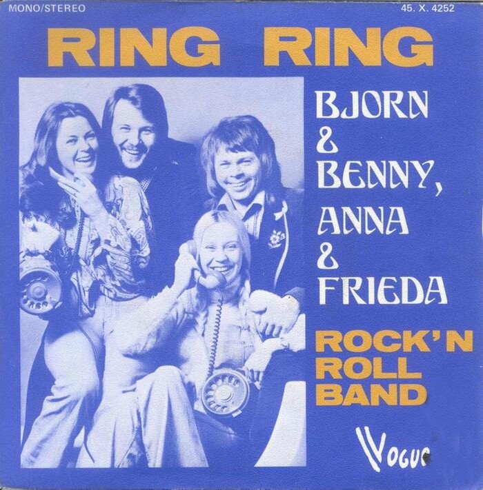 French pressing of &ldquo;Ring Ring&rdquo; on Disques Vogue. Fonts in use:  and , in all caps.