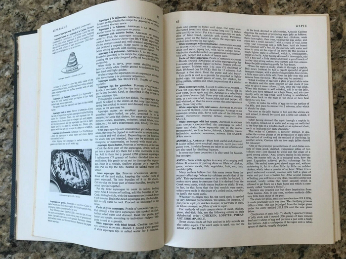 Larousse Gastronomique (Crown) 4