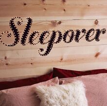 DIY light up headboard