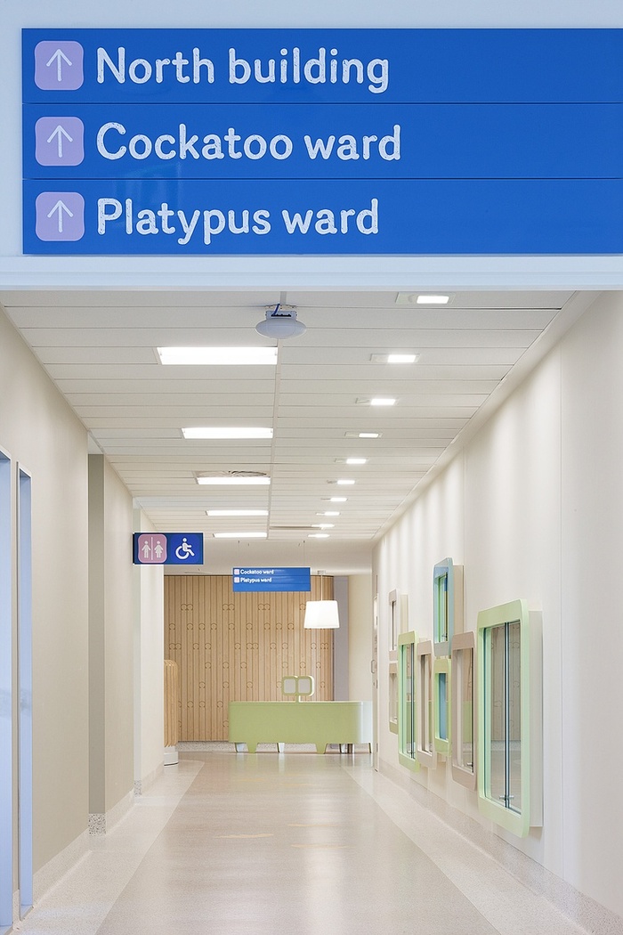 The Royal Children’s Hospital Melbourne signage 2