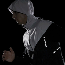 Nike Windrunner (London)