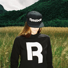 “R” Reebok longsleeve