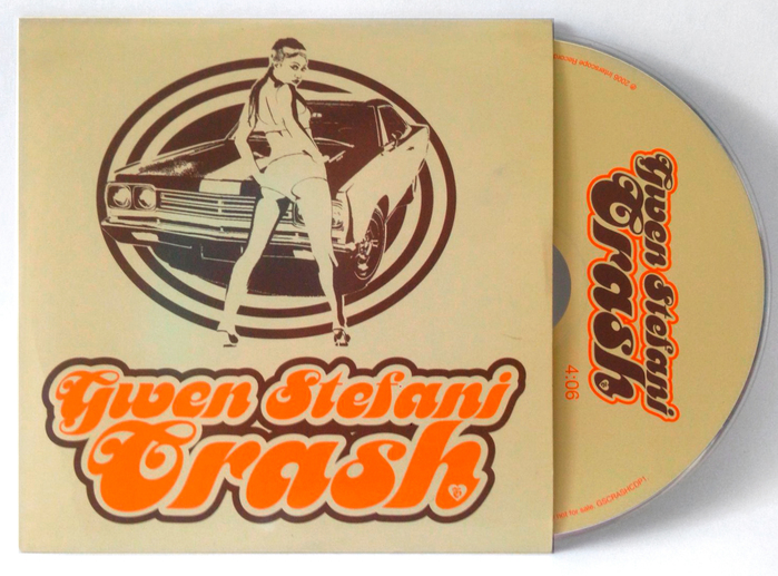Gwen Stefani – “Crash” single cover 1